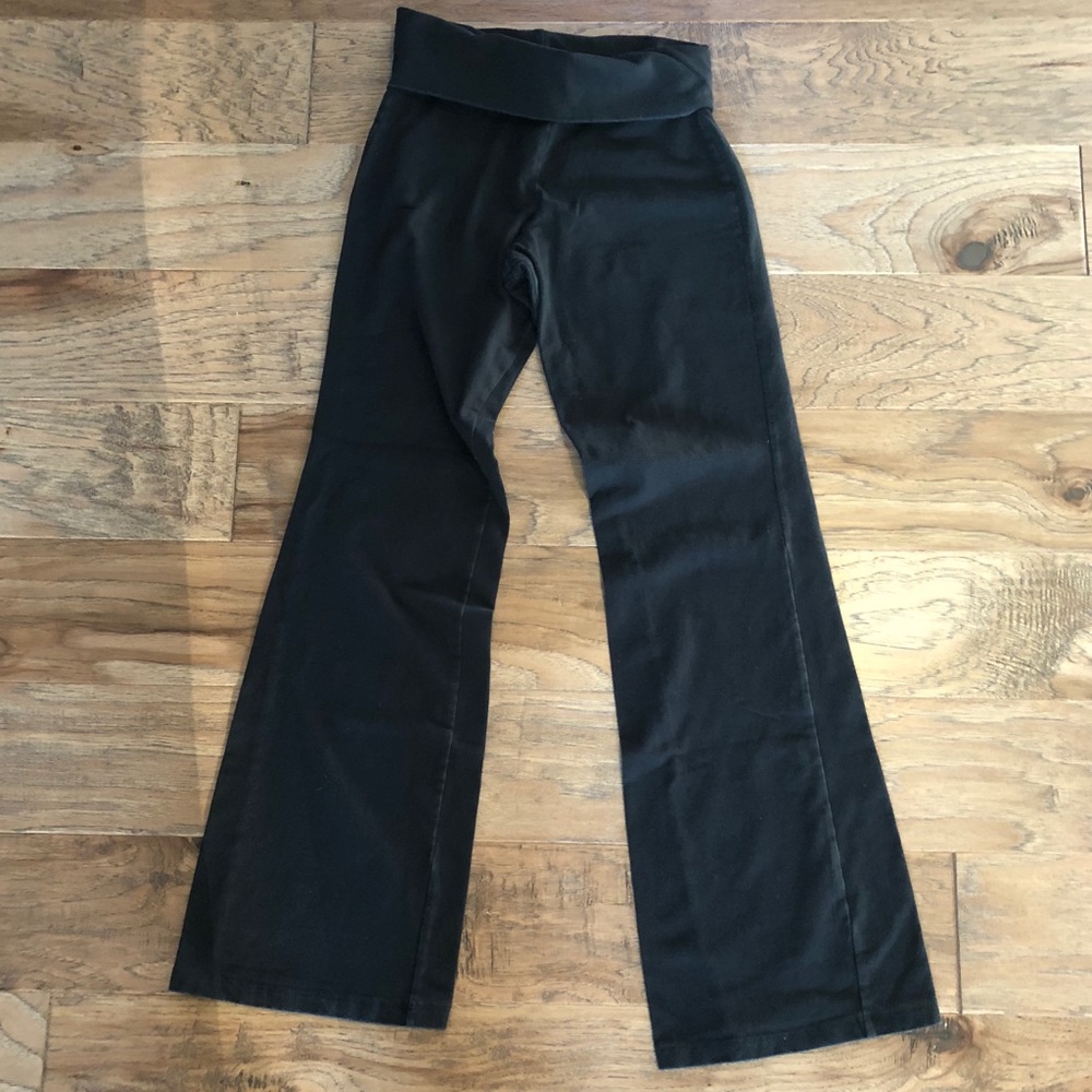 Black Yoga Pants 🧘‍♀️
